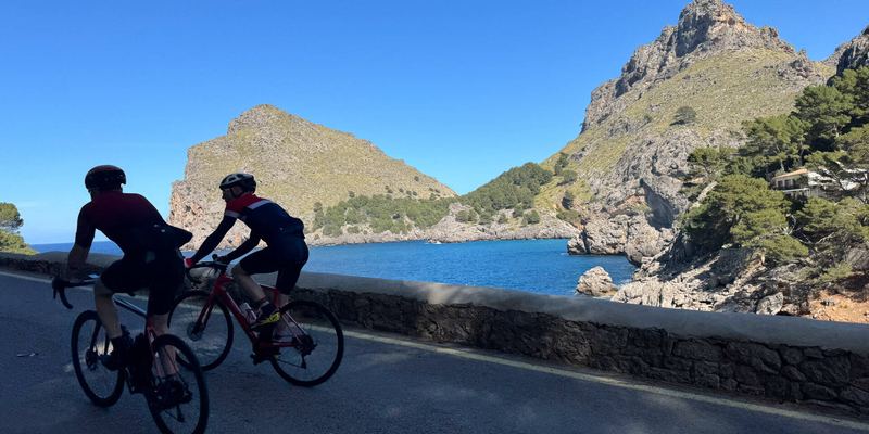 Alcúdia – Sa Calobra – cyklotrasa na Mallorce